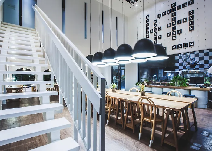 Blu Monkey Hub&Hotel Phuket - SHA Extra Plus