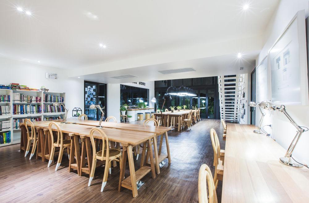 Blu Monkey Hub&hotel - Sha Extra Hotel Phuket