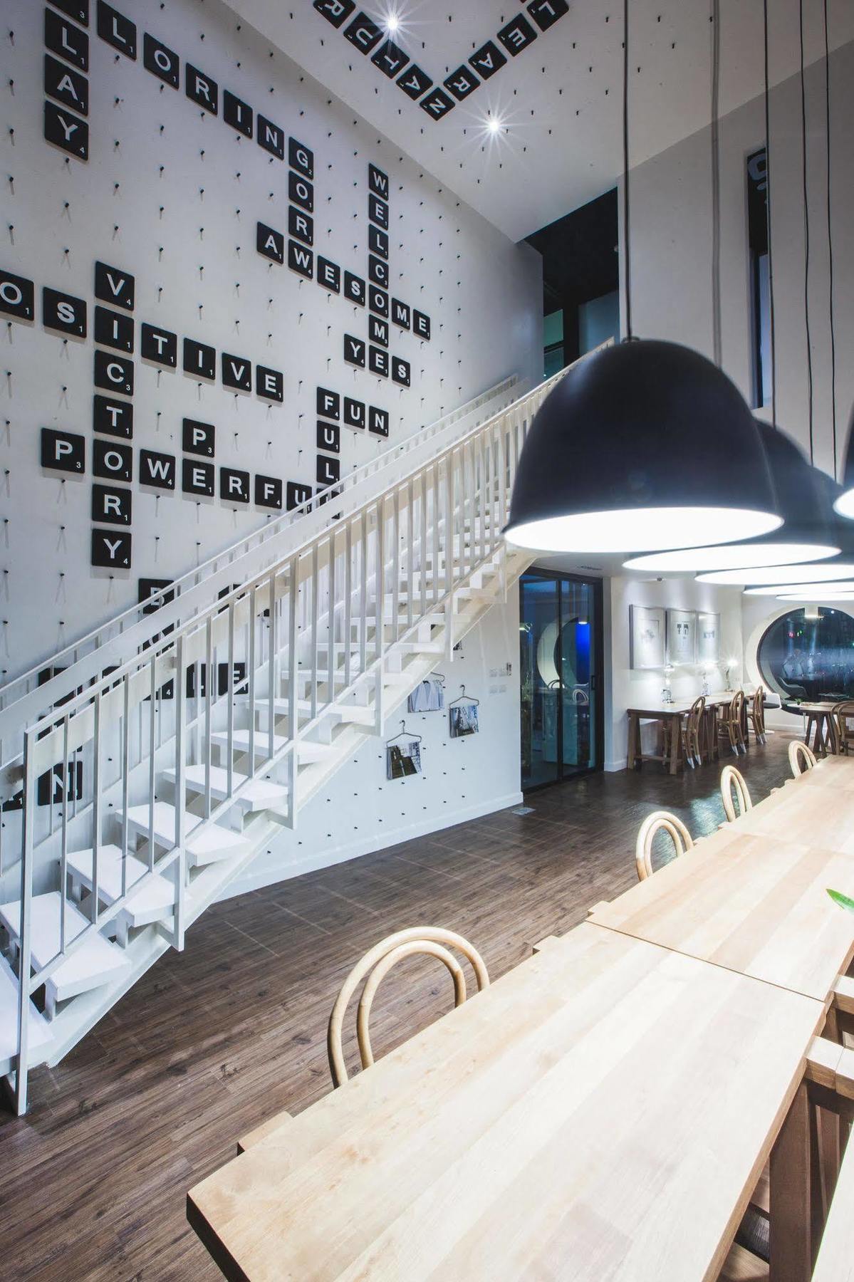 Hotel Blu Monkey Hub&hotel - Sha Extra